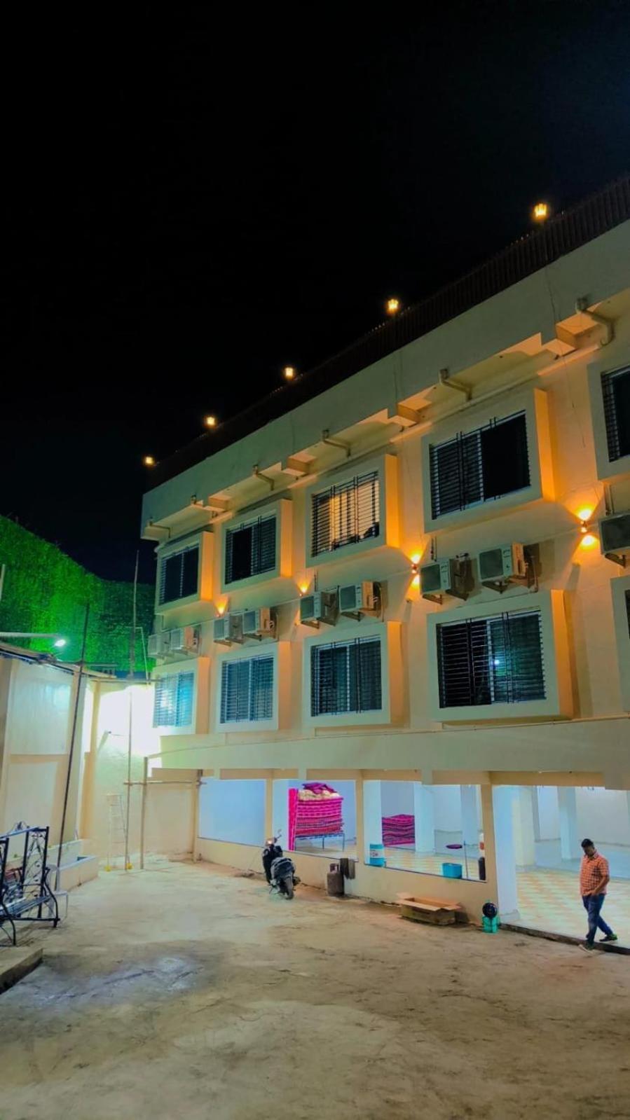 Hotel Mayur Residency Ellora Экстерьер фото